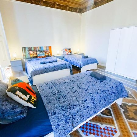 Private Rooms By Plaza Catalunya Barcelona Exterior foto